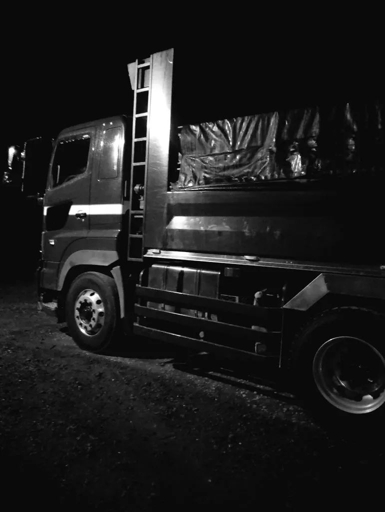 24V車へのKaKaRUNneoインストール